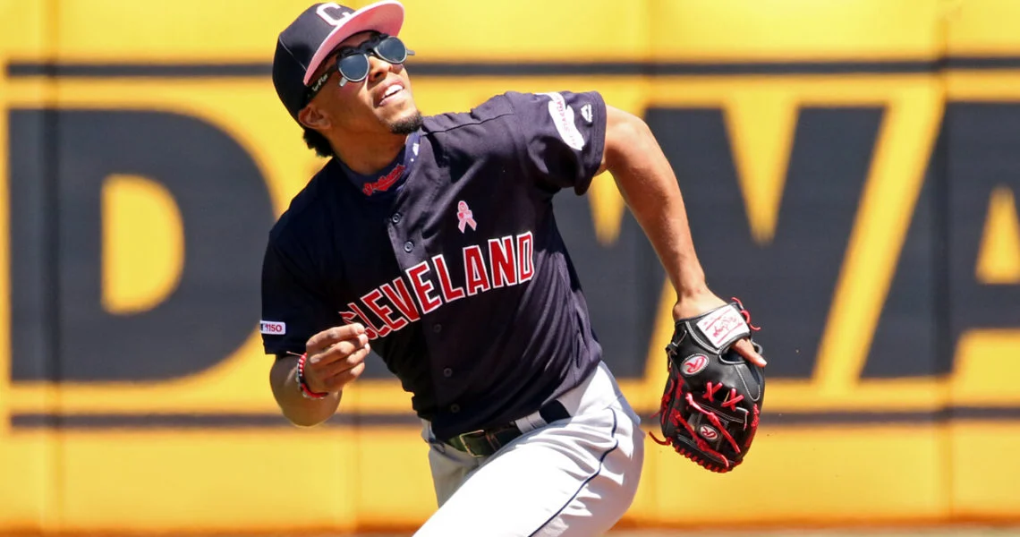 Baseball Gloves Sales -Baseball Gloves Sales 2019 mlb gloves 1140x600 1